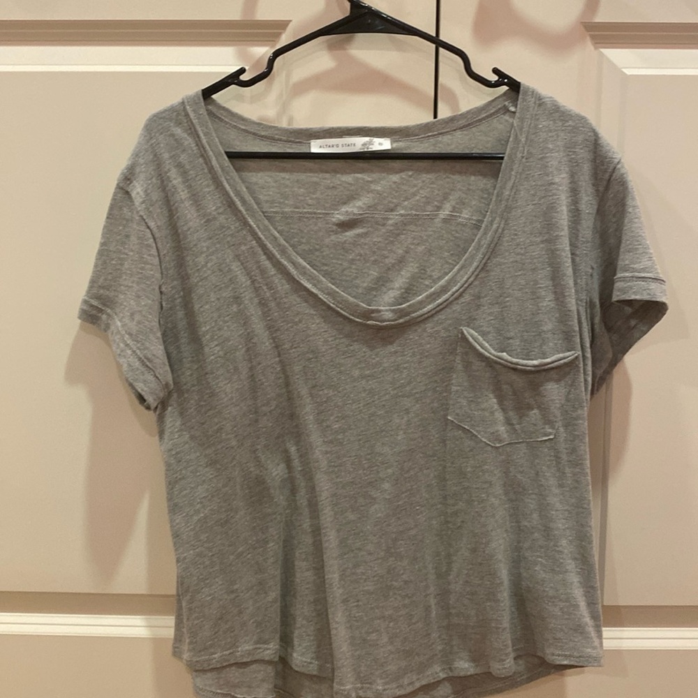 ALTAR’D STATE GRAY TEE 🩶